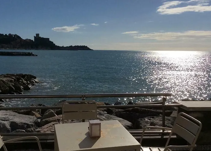 Cinqueterre Chetichella Bed & Breakfast Lerici