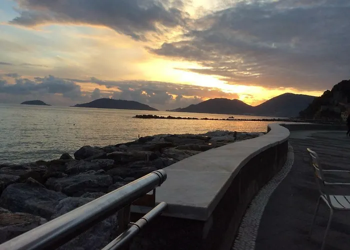 Cinqueterre Chetichella Bed & Breakfast 3*